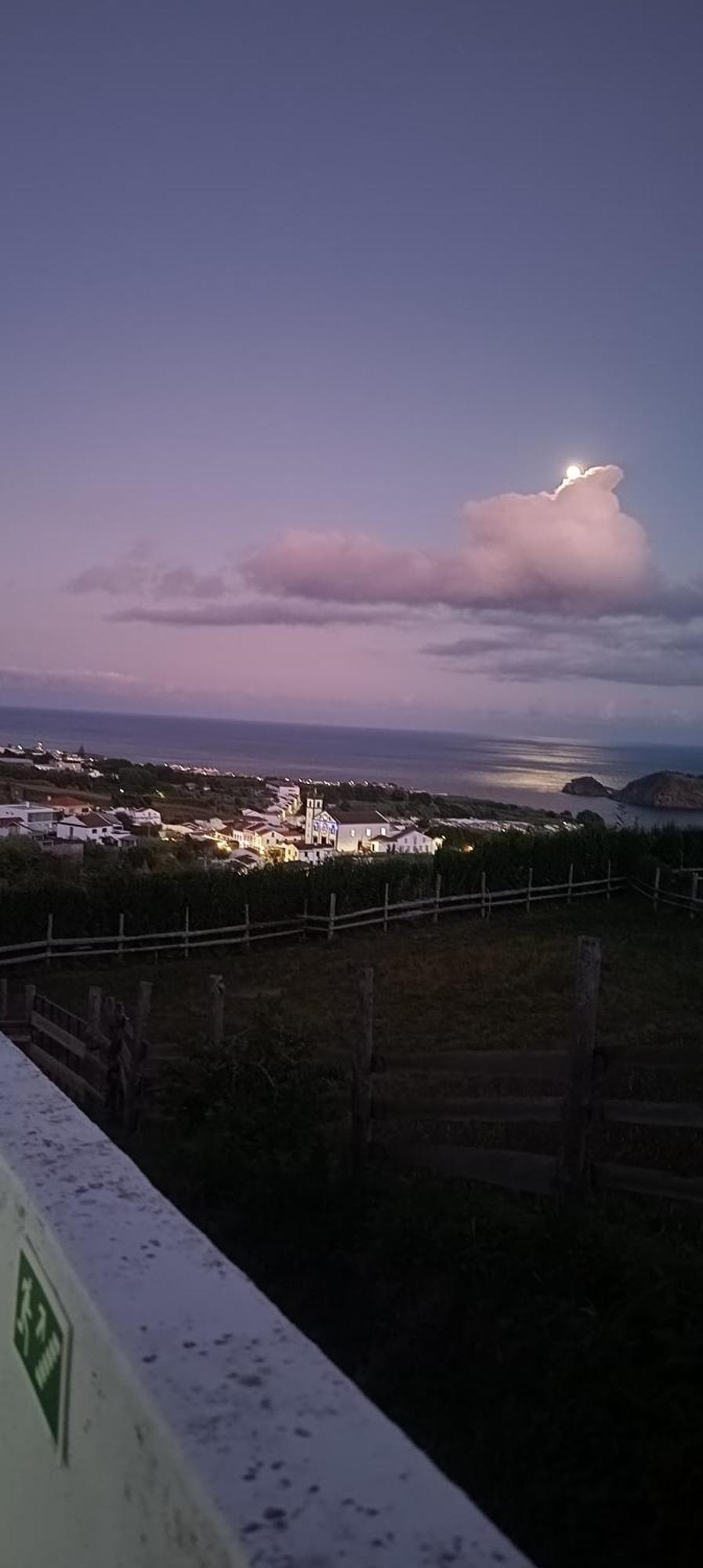 Um Quarto Da Casa Do Monte Vila Franca do Campo Eksteriør bilde